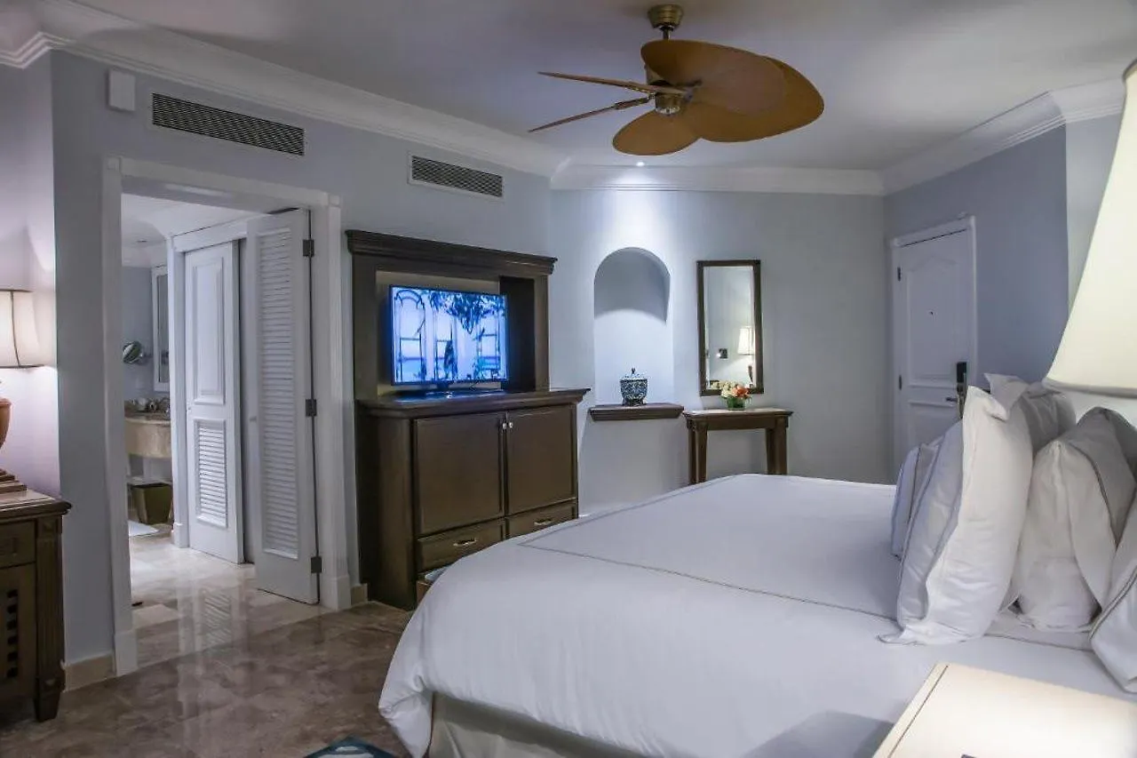 Royal Hideaway Playacar All-Inclusive Adults Only Resort Playa del Carmen