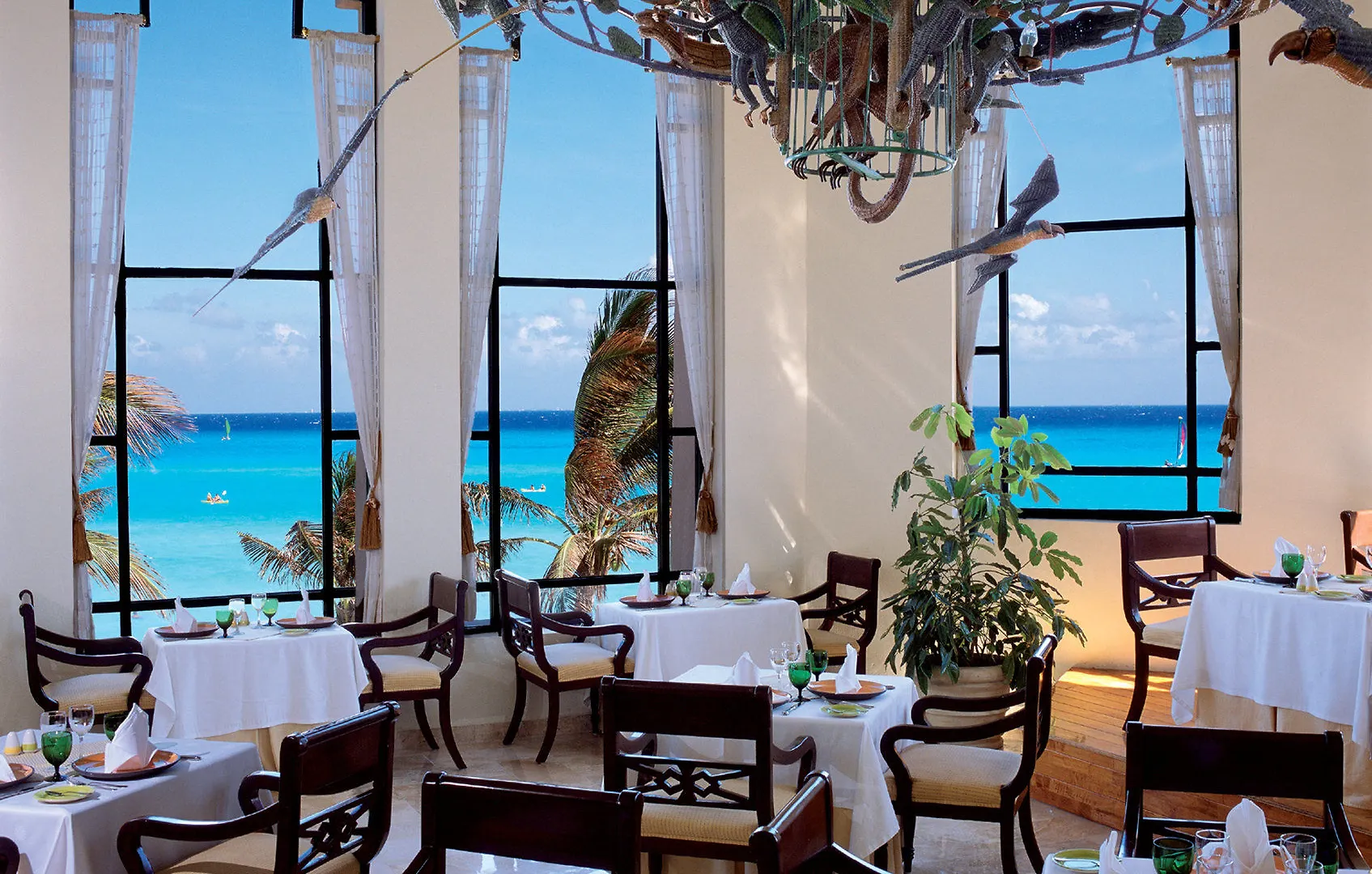 Royal Hideaway Playacar All-Inclusive Adults Only Resort Playa del Carmen