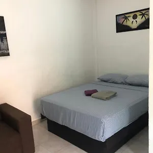 https://studio-ari.quintano-roohotels.com