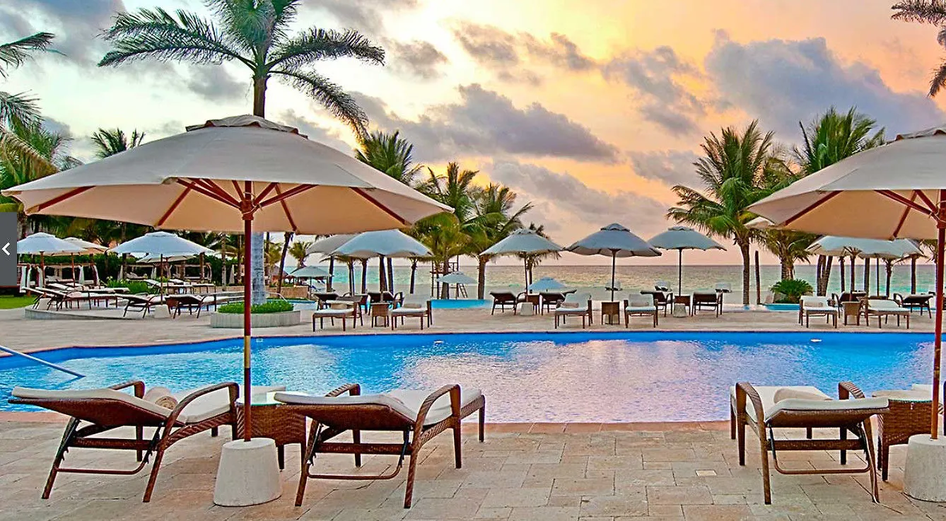 *****  Royal Hideaway Playacar All-Inclusive Adults Only Resort Playa del Carmen Meksyk